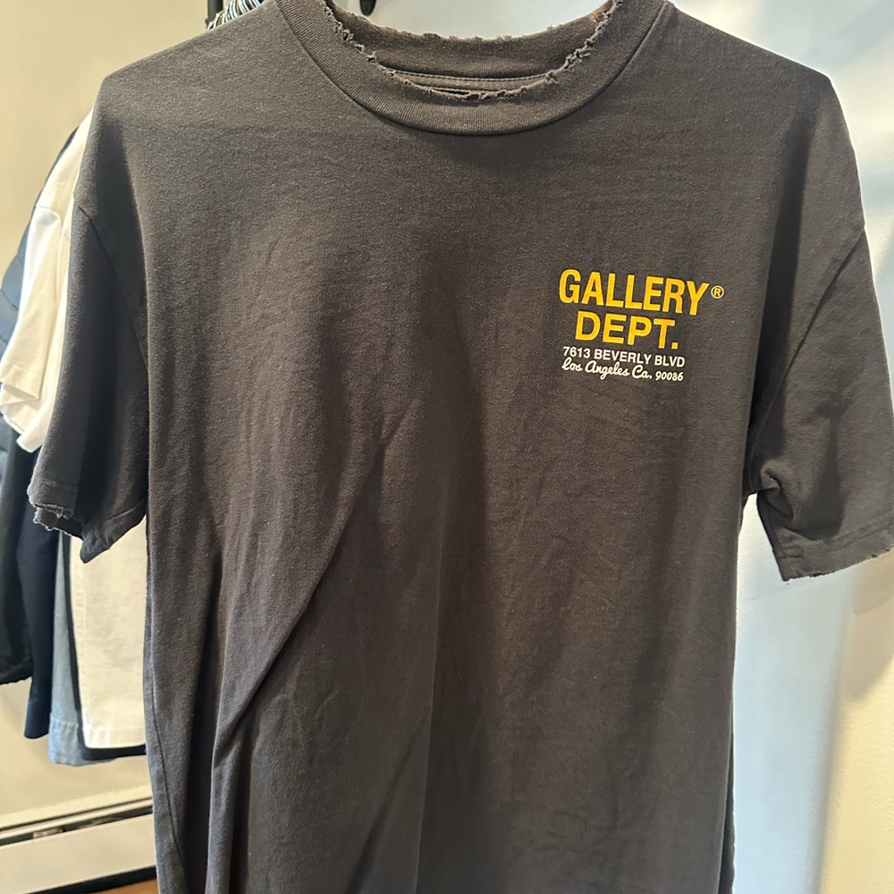 Gallery Dept Black Short Sleeve Tee Distressed